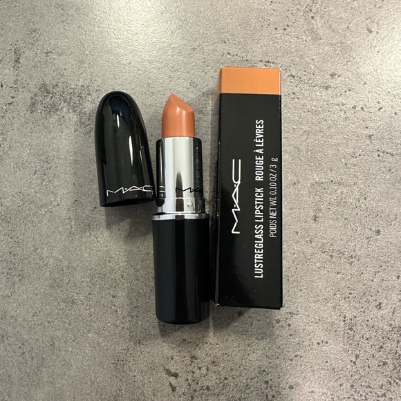 M.A.C LUSTREGLASS SHEER-SHINE LIPSTICK - Picture 2 of 2